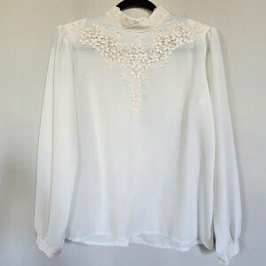 Vtg  sen meei Women Bridal Classic top White/ Pearl Long Sleeves Lace Blouse.D77